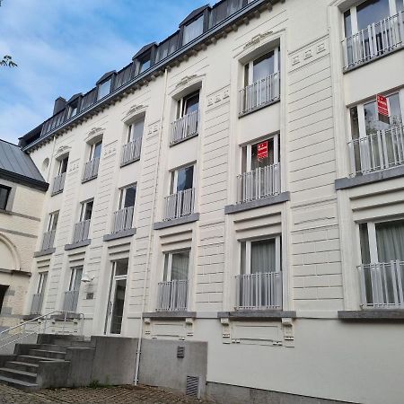 Logement Dans Le Coeur Historique De Mons Exterior photo
