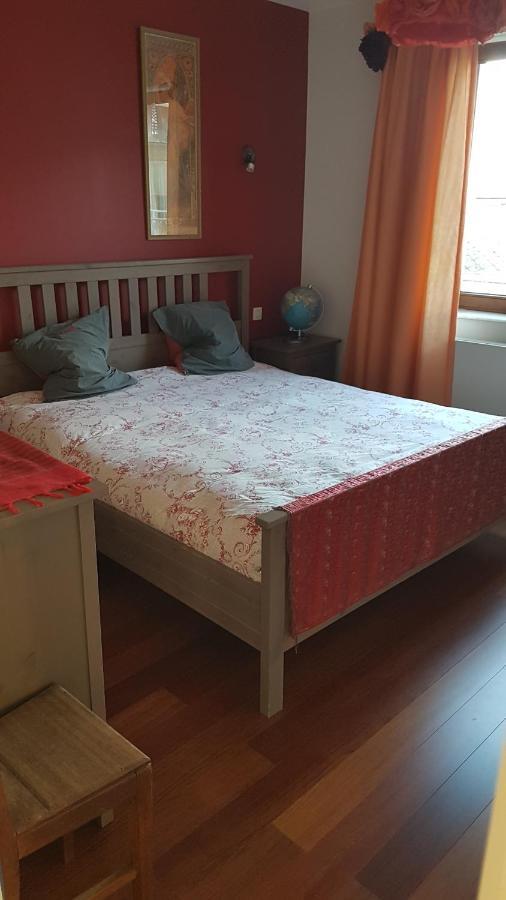 Logement Dans Le Coeur Historique De Mons Exterior photo