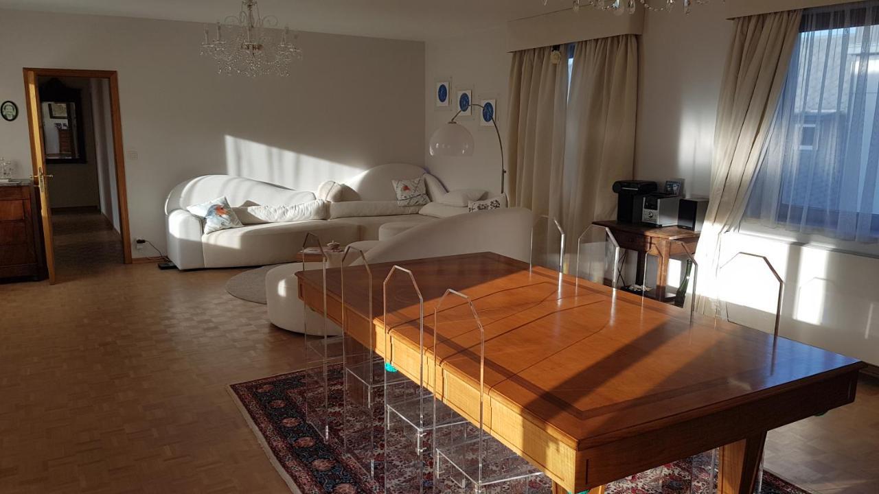 Logement Dans Le Coeur Historique De Mons Exterior photo