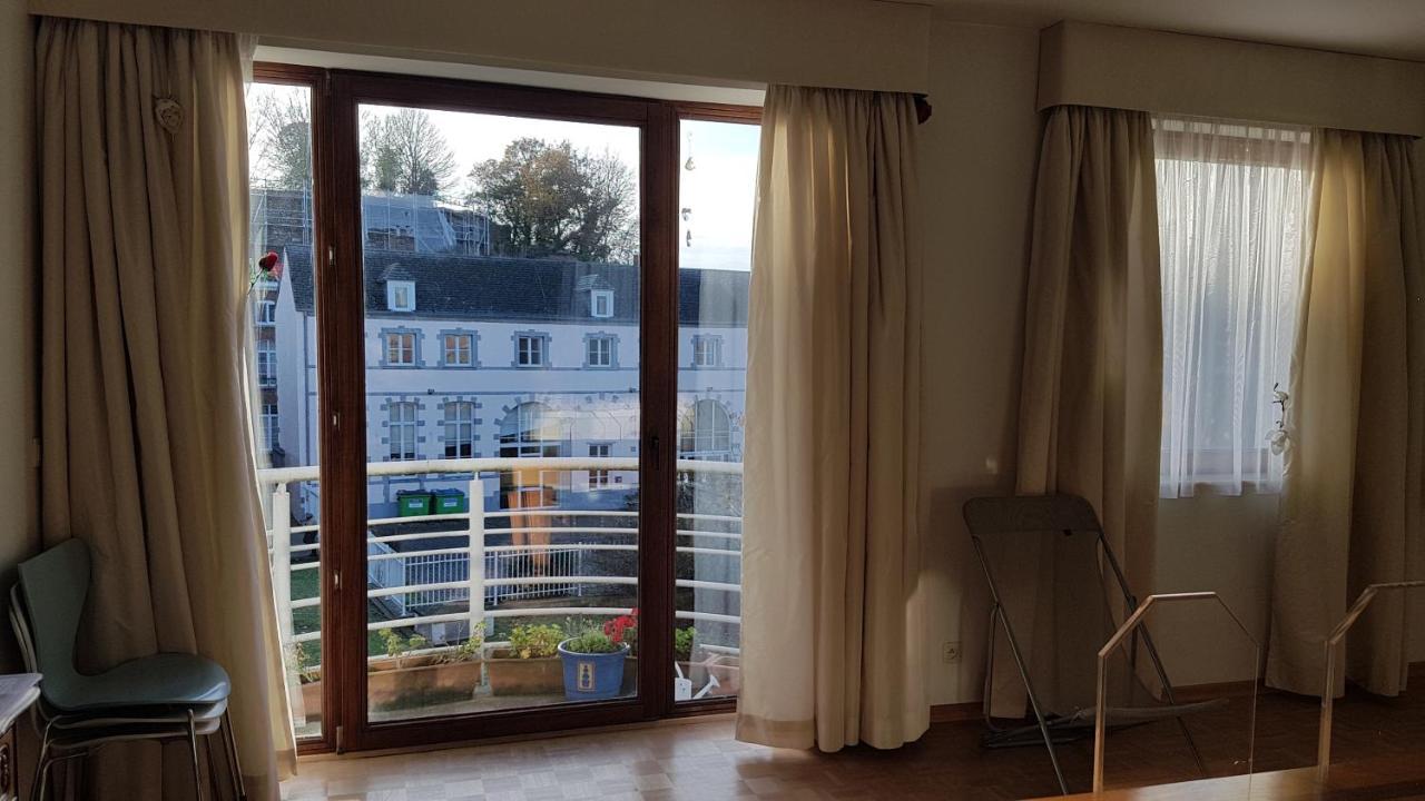 Logement Dans Le Coeur Historique De Mons Exterior photo
